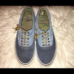 NWOT Size 13 Men’s Vans Sneakers